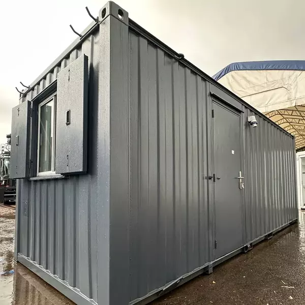 Conteneur sanitaire 21 x 8 pieds | Douche / Vestiaire | Bâtiment portable anti-vandalisme – Image 5